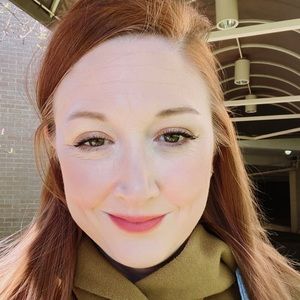 Meet your Posher, Hettie